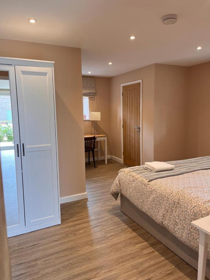 Ferienwohnung The Piggery Chichester Exterior foto